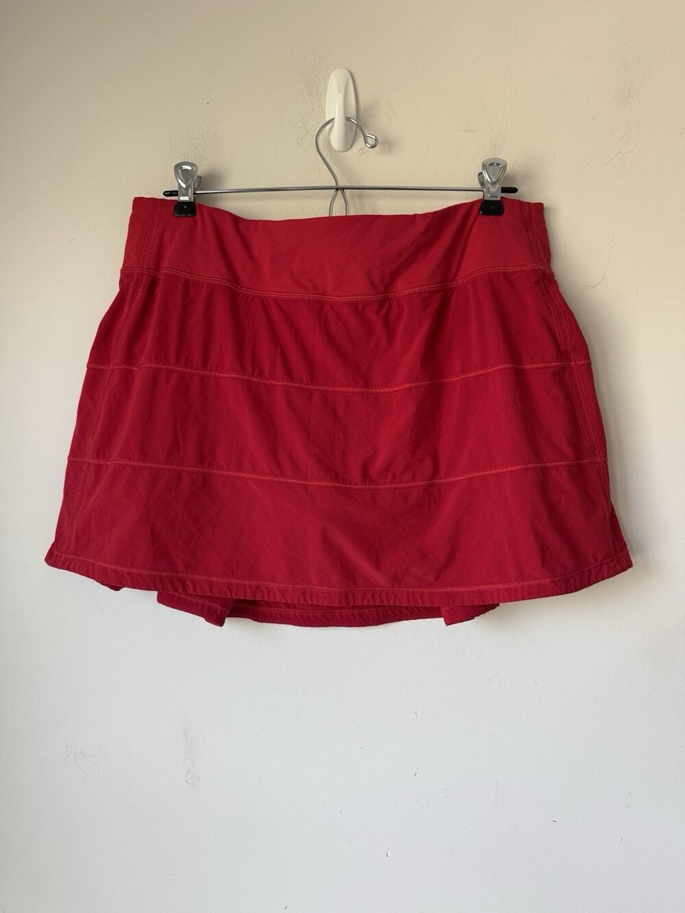 Lululemon Pace Rival Skirt Womens Size 10 Tall Red 12” Way Stretch